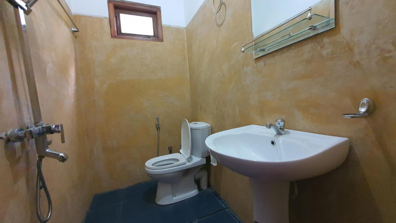 Eco Zone Resort Ела Екстериор снимка